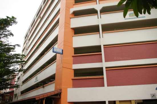 Bukit Batok East Avenue 3 thumbnail photo